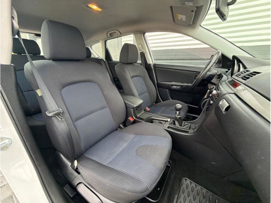 Used 2006 MAZDA MAZDA3 s Touring FWD image 4