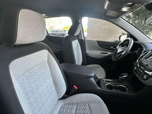 Used 2023 Chevrolet Equinox LS FWD image 27
