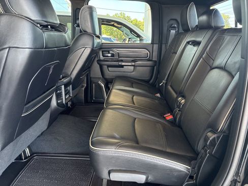 Used 2024 RAM 3500 Limited image 13