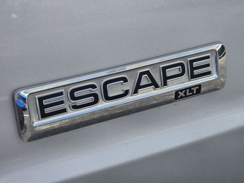 Used 2008 Ford Escape XLT FWD image 12
