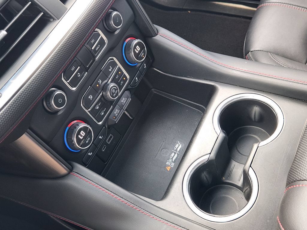 Used 2022 Chevrolet Tahoe RST RWD image 19