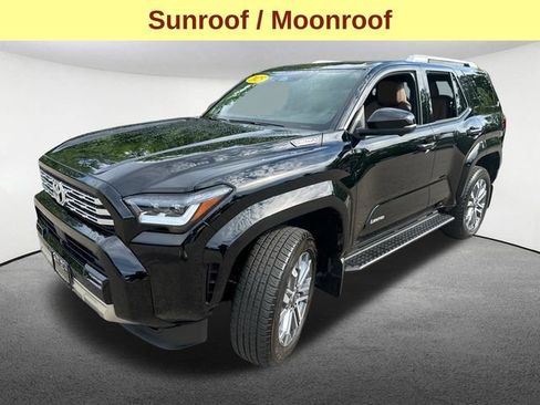 Certified 2025 Toyota 4Runner Limited w/ Tow Technology Package AWD/4WD image 6