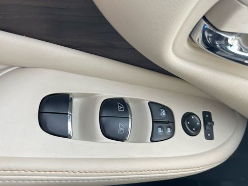 Used 2024 Nissan Murano Platinum FWD image 18