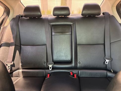 Used 2017 INFINITI Q50 2.0t w/ Moonroof Package RWD image 28