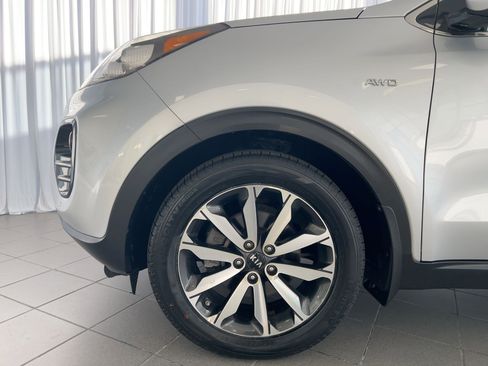 Used 2017 Kia Sportage EX w/ EX Technology Package image 12