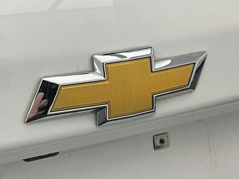 Used 2019 Chevrolet Equinox LT image 23