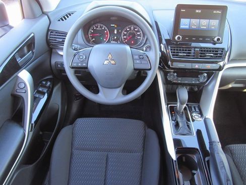 New 2026 Mitsubishi Eclipse Cross LE image 11