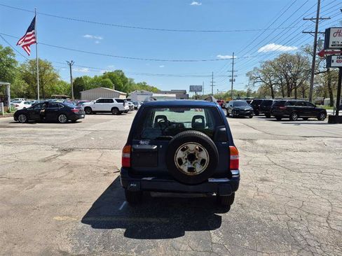 Used 2002 Suzuki Vitara JLX AWD/4WD image 6