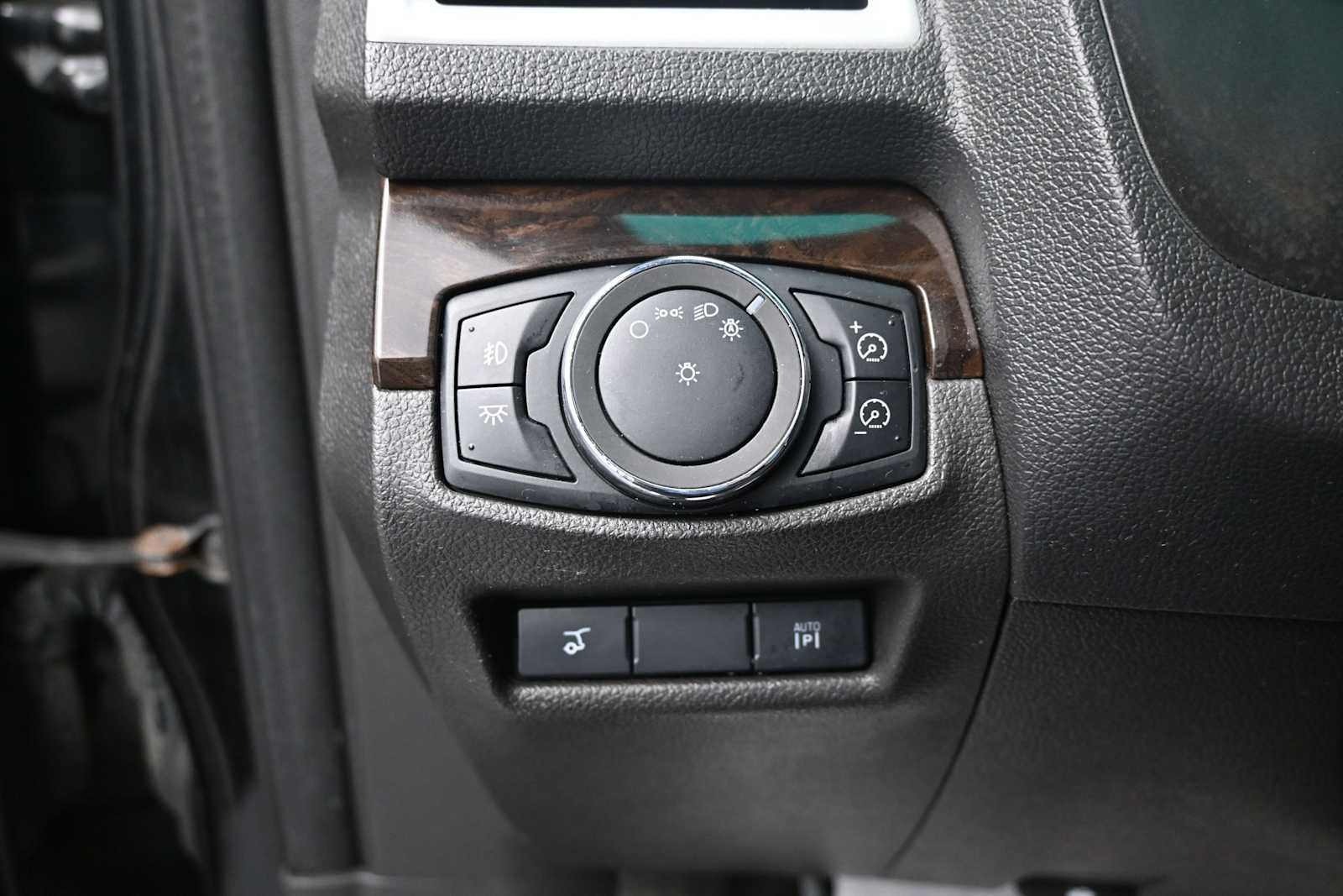 Used 2012 Ford Explorer Limited AWD/4WD image 10