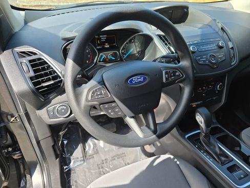 Used 2019 Ford Escape S FWD image 2
