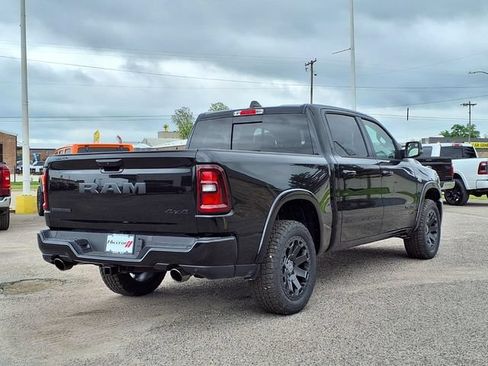 New 2026 RAM 1500 Big Horn w/ Night Edition AWD/4WD image 23