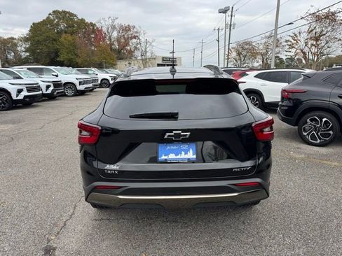 New 2026 Chevrolet Trax ACTIV w/ Driver Confidence Package image 6