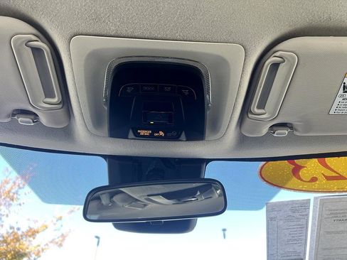 Used 2023 Toyota Corolla LE image 24