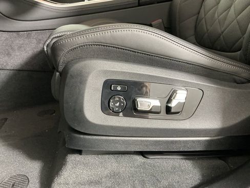 New 2026 BMW X5 xDrive40i w/ M Sport Package image 24