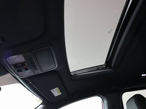 Used 2026 Honda Odyssey Sport-L image 22