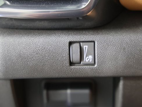 New 2025 GMC Canyon AT4 w/ Nightfall Edition image 23