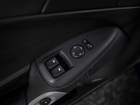 Used 2013 Chevrolet Corvette Grand Sport w/ 2LT Preferred Equipment Group RWD image 31