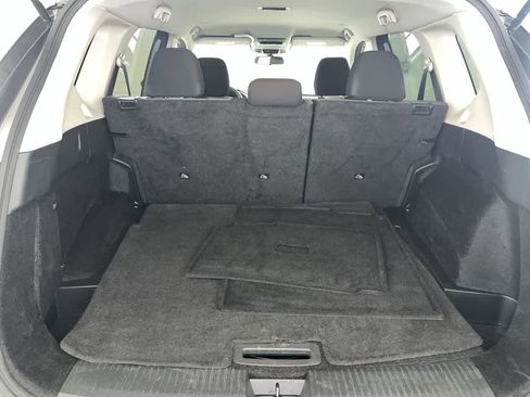 Used 2023 Nissan Rogue SV FWD image 28