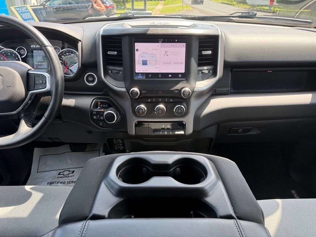 Used 2023 RAM 1500 Big Horn AWD/4WD image 11