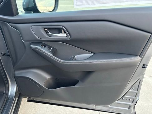 New 2026 Nissan Rogue SV image 14