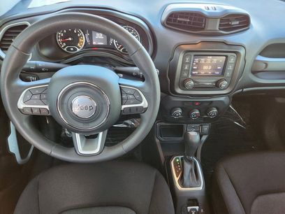 Used 2020 Jeep Renegade Sport w/ Sport Appearance Group
