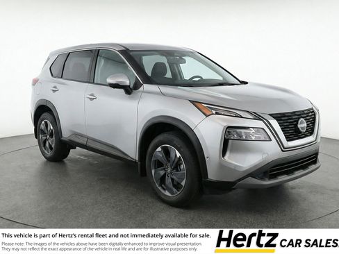 Used 2025 Nissan Rogue SV image 1