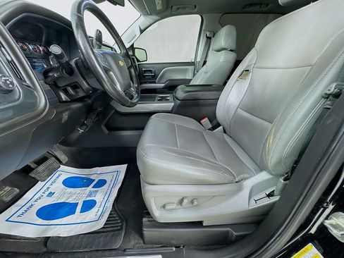 Used 2018 Chevrolet Silverado 1500 LTZ Z71 w/ LTZ Plus Package AWD/4WD image 26