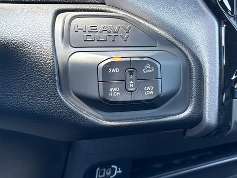 Used 2026 RAM 2500 Big Horn AWD/4WD image 32