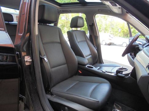 Used 2013 BMW X1 xDrive28i w/ Ultimate Pkg AWD/4WD image 11