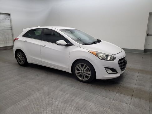 Used 2016 Hyundai Elantra GT w/ Option Group 02 FWD image 11