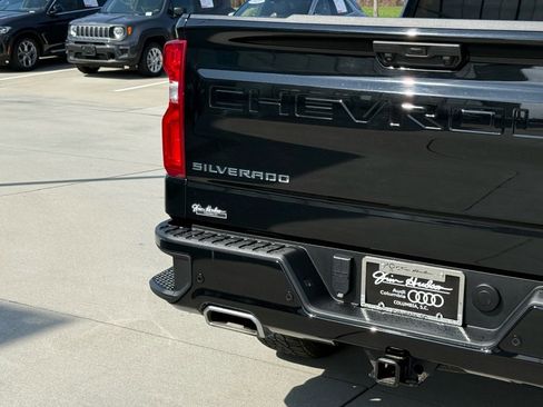 Used 2023 Chevrolet Silverado 1500 High Country w/ Z71 Off-Road Package image 14