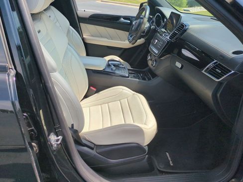 Used 2019 Mercedes-Benz GLE 63 AMG S image 34