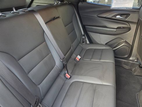 Used 2024 Chevrolet TrailBlazer ACTIV FWD image 11