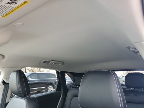 Used 2022 Ford Escape SEL image 11