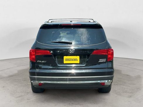 Used 2017 Honda Pilot Touring image 6