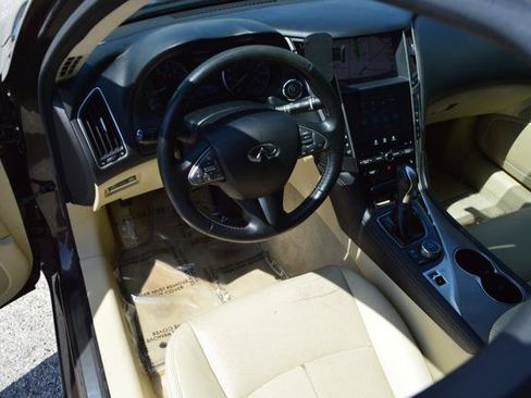 Used 2015 INFINITI Q50 Premium w/ Navigation Package AWD/4WD image 13