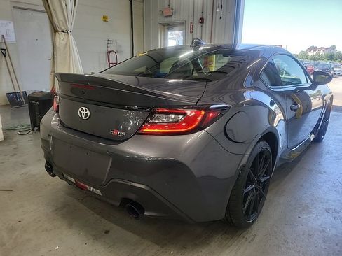 Used 2023 Toyota GR86 Premium w/ ALL Weather Mat Package (TMS) RWD image 6