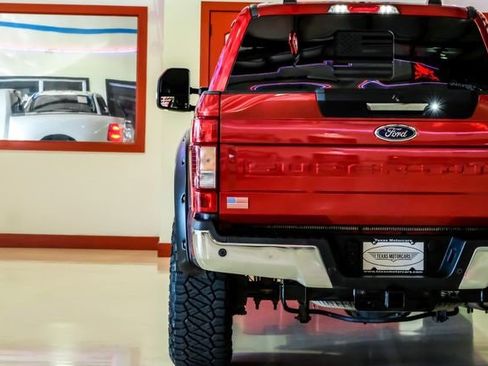 Used 2020 Ford F250 Lariat w/ Chrome Package image 48
