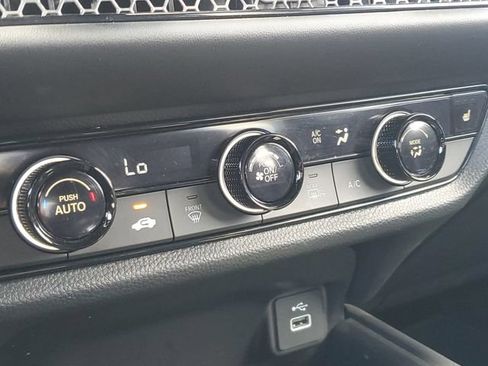 Used 2024 Nissan Altima 2.5 SV FWD image 27