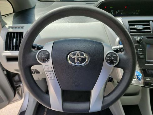 Used 2012 Toyota Prius V Three FWD image 15