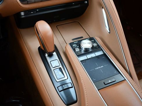 Used 2022 Lexus LC 500 Convertible image 69