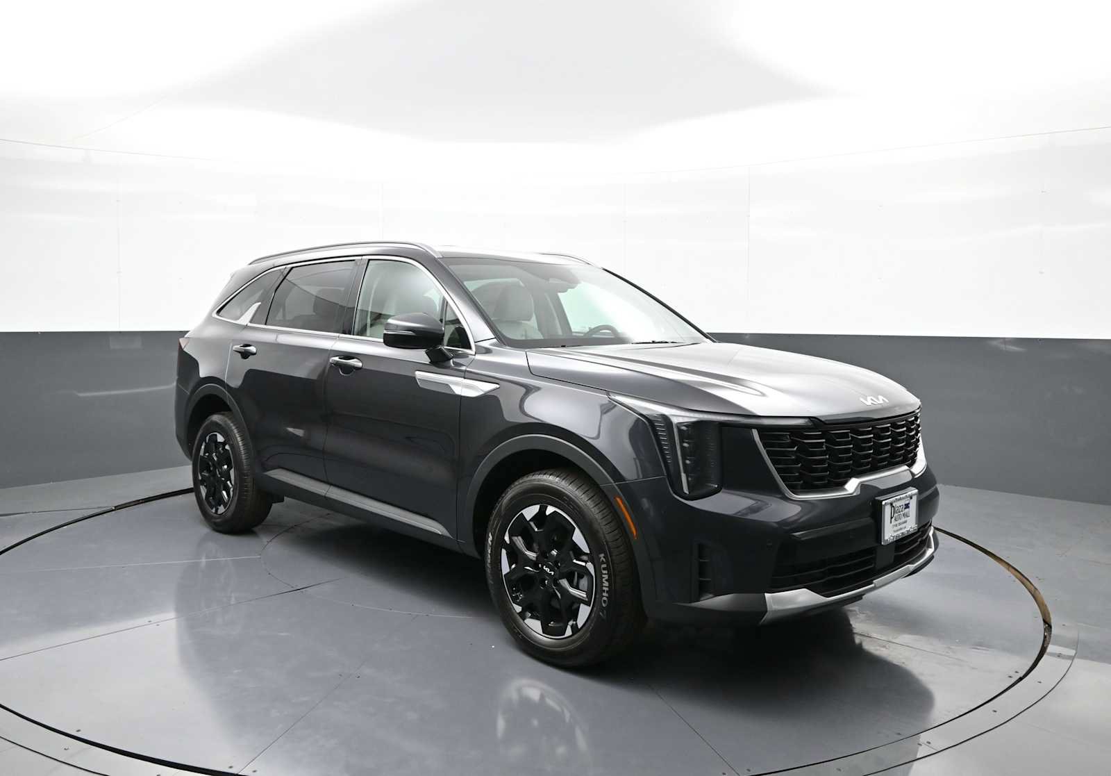 Used 2025 Kia Sorento S AWD/4WD image 4