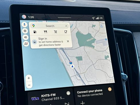 New 2026 Volvo XC90 B5 Plus image 17