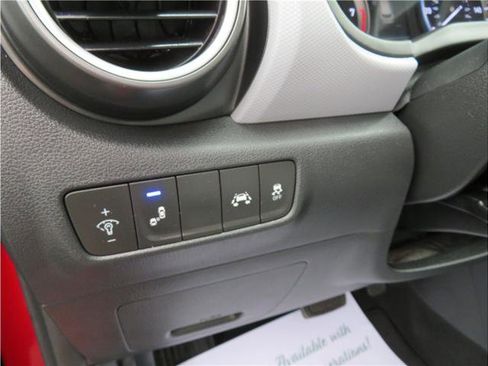 Used 2021 Hyundai Kona Limited w/ Cargo Package image 10