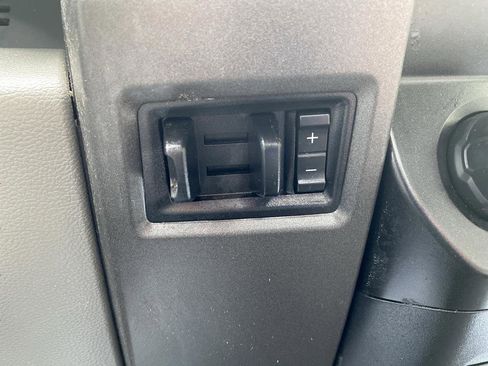 Used 2022 Ford F250 XL w/ Power Equipment Group AWD/4WD image 30