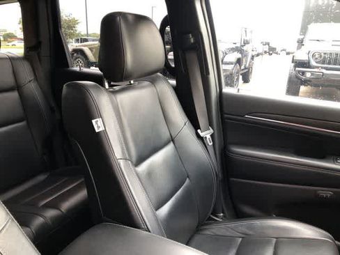 Certified 2021 Jeep Grand Cherokee Limited w/ Quick Order Package 28K 80th AWD/4WD image 17