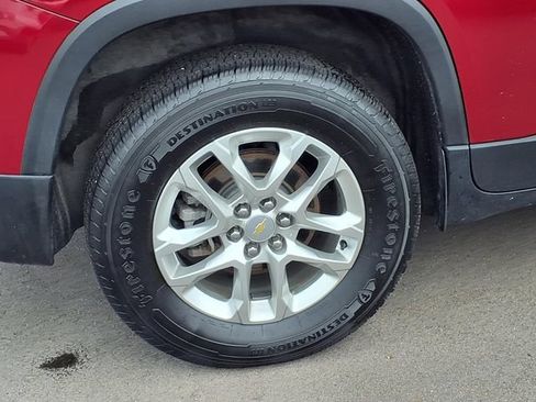Used 2020 Chevrolet Traverse LT w/ LPO, Floor Liner Package AWD/4WD image 28