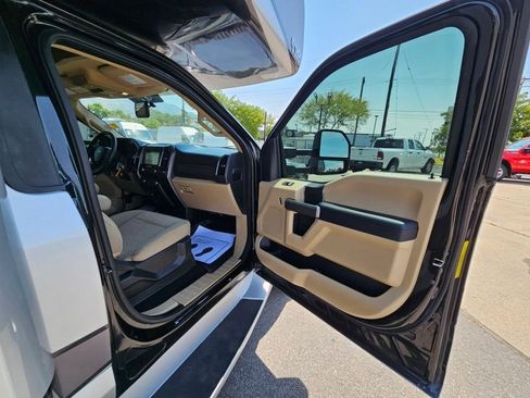 Used 2019 Ford F550 2WD Regular Cab Super Duty w/ XLT Value Package image 55