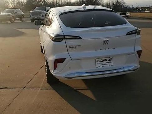 New 2026 Buick Envista Avenir image 7