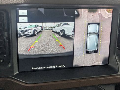 Used 2024 Ford Bronco Outer Banks image 23